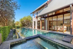 RETIRO DE KINGSCLIFF BALINESE BEACHFRONT - Image 4