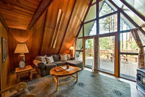 Serene Washington Escape w/ Deck & Mountain Views! - Image 2