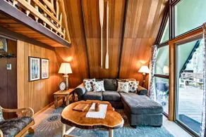 Serene Washington Escape w/ Deck & Mountain Views! - Image 4
