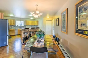 Hillside Anchorage Home by Hiking & Biking Trails! - Image 3