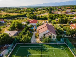 Great Villa Field Hills with sauna and jacuzzi - Image 2