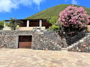 Casa I 10 Puleri, among the Malvasia vineyards - Image 5
