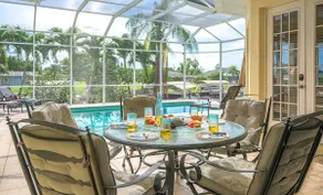 SE Cape Coral | Golfadgang | Stor ejendom, pejs, poolbord - Image 5