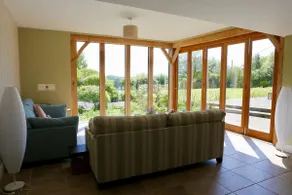Stunning Cottage in South Downs National Park - Image 2