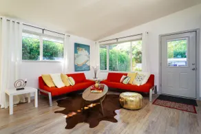 #StayinMyDistrict Modern Mid-Century Retreat - Image 5