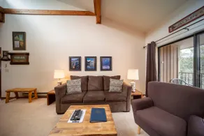 Ideally located at BV, large 2 bedroom vaulted - Image 2