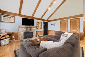 Crystal Mountain - Enjoy Cool Breezes & Summer Fun - Image 4