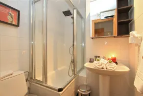 Comfortable Studio for 3 people at Inside Plaza ! - Image 4