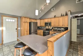 Mountain Home Cottage w/ Deck on White River! - Image 4
