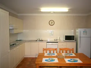 Lake Edge Unit 2 - Image 4