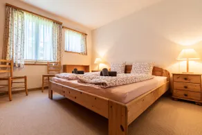 Chasa Val 735: Quiet 3 ½ room apartment with terrace - Image 3