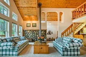 Hot Tub Access, Near Skiing: Tahoe Donner Cabin - Image 3
