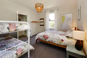 Mullers Cottage at Hat Head - 25 Straight Street - Image 2