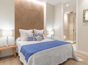 Stylish 3-Bedroom Apartment in Chueca - Image 5