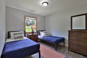 Bigelow Chalet at Killington: 8BR/4.5 BA Pet Friendly Home w/ Hot Tub, Fireplace, Walk to Shuttle - Image 4