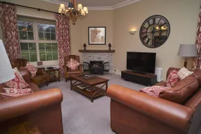 Bakers Rest, 4 en-suite bedrooms, central Grasmere - Image 2