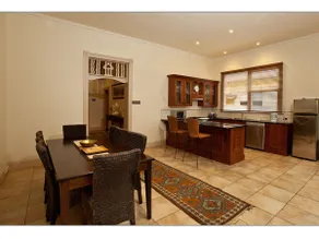 Fairholme Townhouse - Image 5