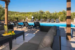 Villa Red Hacienda with Pool - Image 4