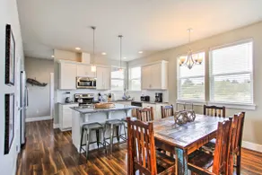 Walk to Beach: Ocean Shores House w/ Fireplace - Image 4