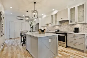 Plateau Mt Royal-Mile End |3BDRS-2BA&Parking - Image 4