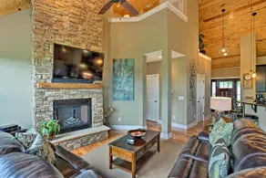 Lake-View Silver Point Condo by Hurricane Marina! - Image 5