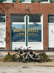 Bank Haus - Ausgestellt bei USA Today Travel - Weingüter, Katy Trail, Hundefreundlich - Image 4