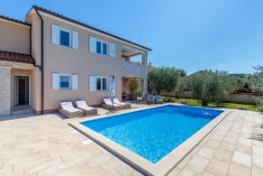 Villa Terlevic med pool omgivet af olivenlunde - Image 3