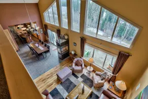 Soleil Chalet By Bear Country - Image 2