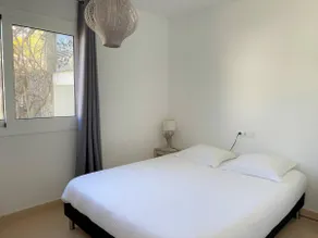 HERETAT - Casa con garaje a 5 minutos del centro - Image 4