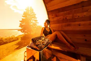 Cosy Oceanfront Cottage - Hot Tub  and Sauna - Image 4