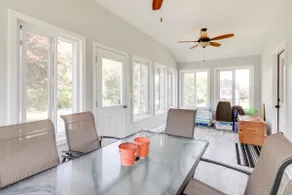 Pawcatuck Riverfront Home w / Yard - Mins to Beach! - Image 2