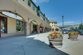 Lavish Escape - 3 Mi from Beaver Creek Resort! - Image 3