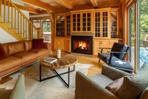 Mountain Pines: Private, Hot Tub, Dog Friendly - Image 2