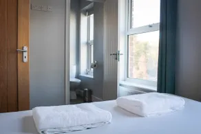 Luxury Gift-Private Bathroom with Shower - Image 2