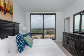 Lux 2BR in downtown Reston | w/pool | gym | WiFi - Image 5