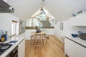 2 Bed in Bath oc-bhr9 - Image 2