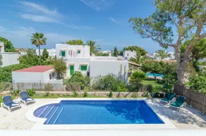 Villa Cala Esmeralda - Image 2