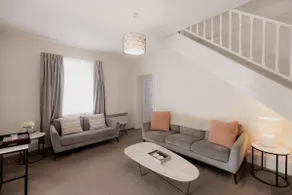 Kelly Street Cottage in Historic Battery Point - Image 3