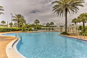 Spacious Miramar Beach Cottage w/ Beach Access! - Image 2
