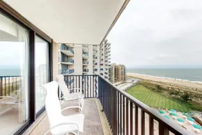 Sea Colony Ocean 8th floor condo with tennis & basketball courts - Image 2