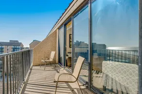 Sea Colony Ocean 9th floor condo with balcony elevator & shared sauna - Image 2