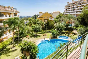 Sat2 - Modern 2 Bedroom Apartment With Ocean View - Image 5