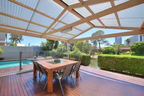 Bliss on Sunshine - Space, Space, Space! - Image 5