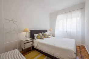 Lisbon Cozy Apt 2BR | Terrace | Metro - Image 2