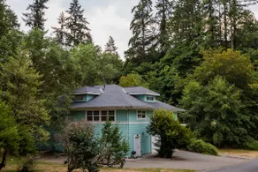 Private beach, 6 acres of land, historic home! - Image 5