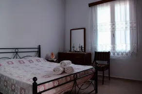 Tsikalario Holiday House - Image 3
