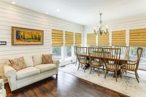 Upscale Gem w/ 2 Boat Slips on Greers Ferry Lake - Image 5
