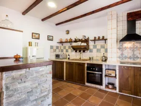New house with pool, barbecue, wifi and aircon - Image 5