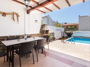 New house with pool, barbecue, wifi and aircon - Image 4