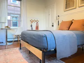 Walk-able Portland Studio - Image 3